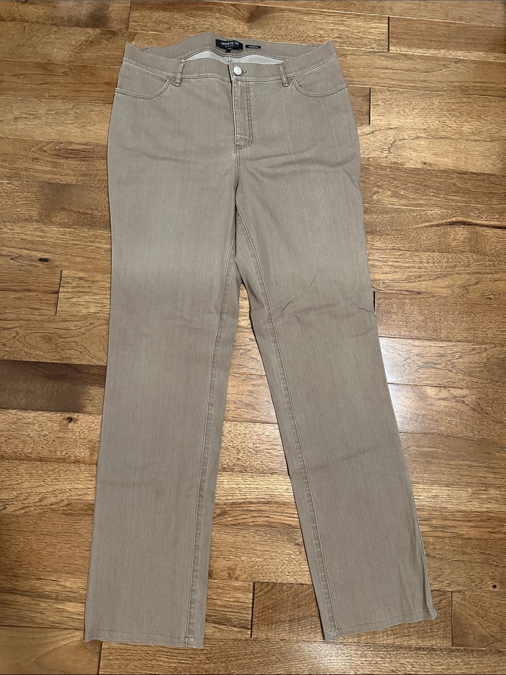 Lafayette 148 New York Straight-Leg Women’s Jeans in Taupe | A20